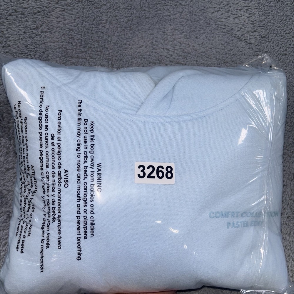 Comfrt Pastel Collection Hoodie - Baby Blue Size Large - Picture 9 of 9